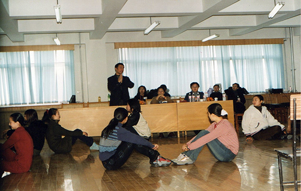 2001年表演考试现场